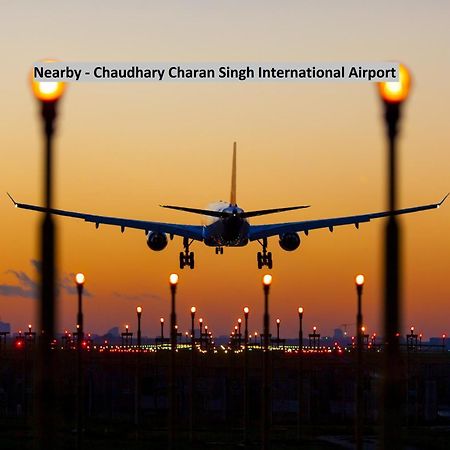 Oyo Flagship Hotel Cz Near Phoenix United Lucknow Dış mekan fotoğraf